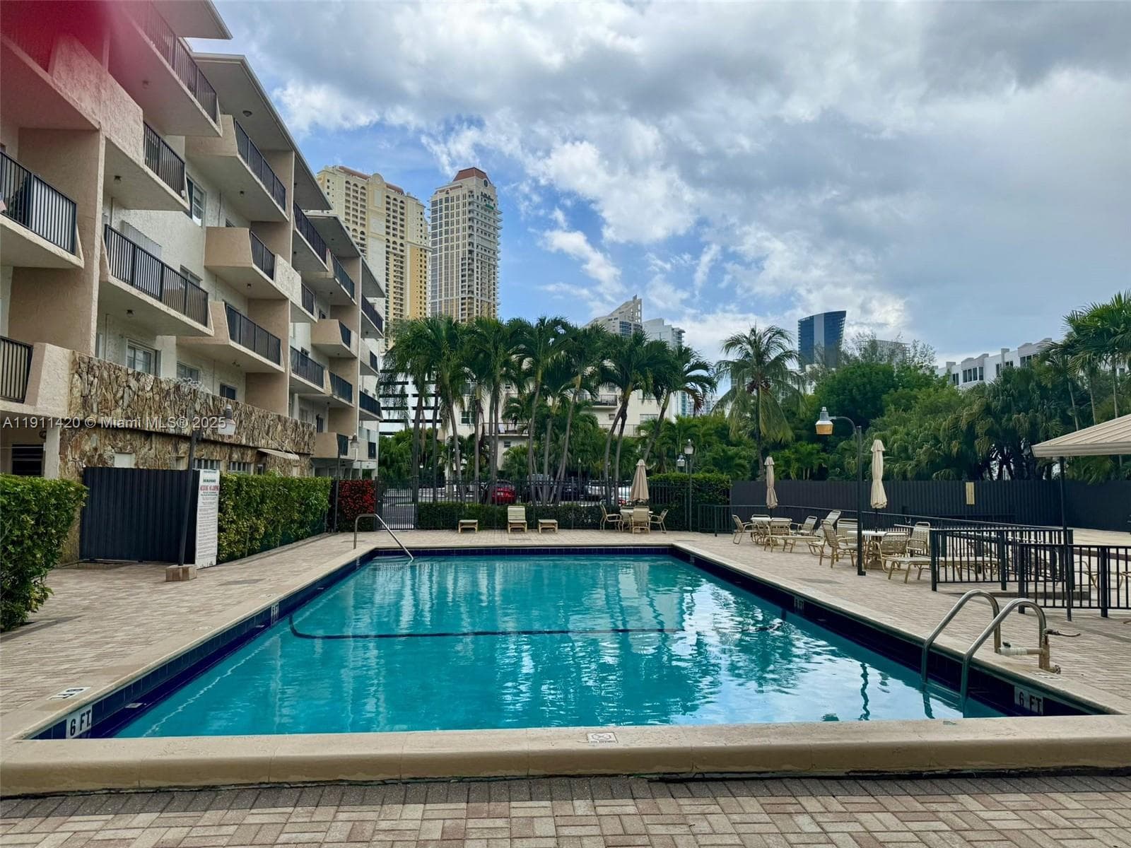 THE ISLES CONDO · #114 in Sunny Isles Beach - Photo 17