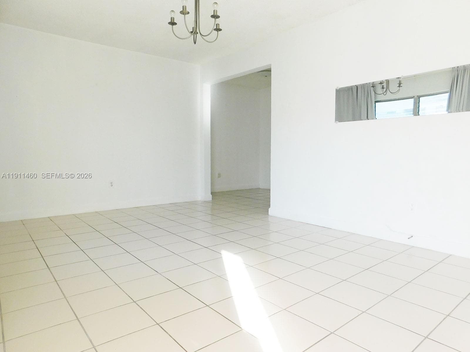 MARSEILLES DECO CONDO · #113 in Miami Beach - Photo 3