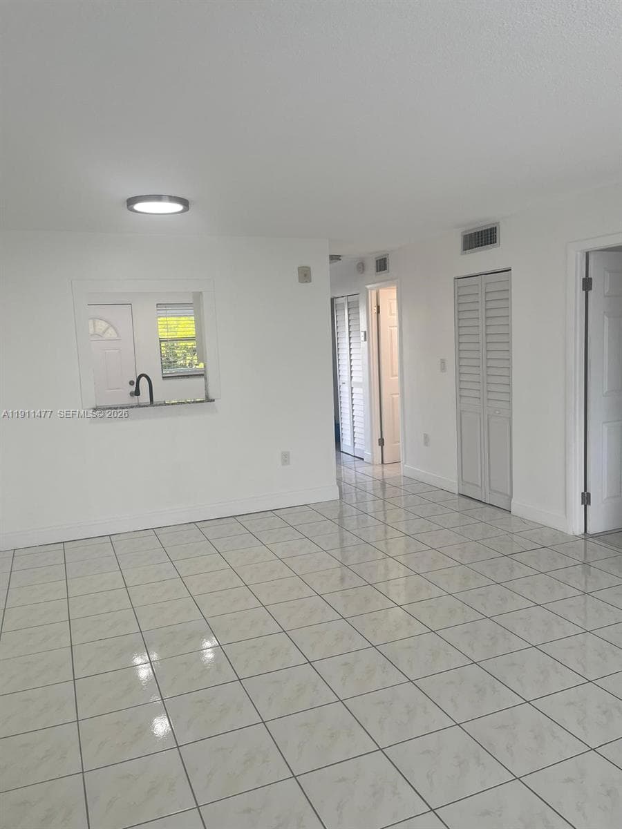 EDEN ISLES CONDO NO 6 · #403 in North Miami Beach - Photo 9