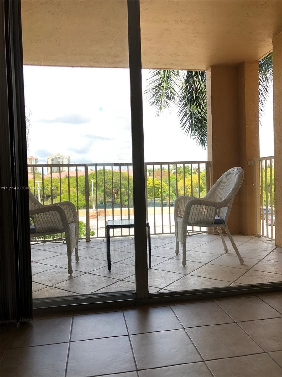 The Yacht Club At Aventur · #6405 in Aventura - Photo 22
