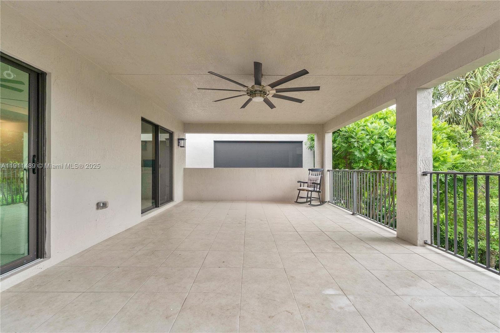 3374 NW 5th St photo 17