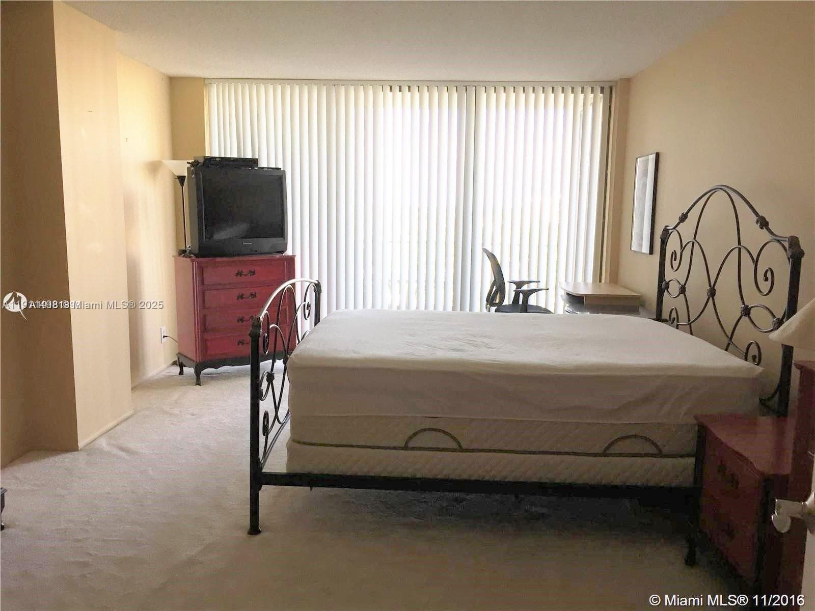 200 Leslie Condo · #827 in Hallandale Beach - Photo 14
