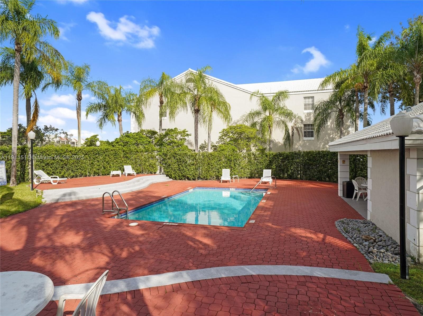 Lakeview Club Condo · #210 in Oakland Park - Photo 27