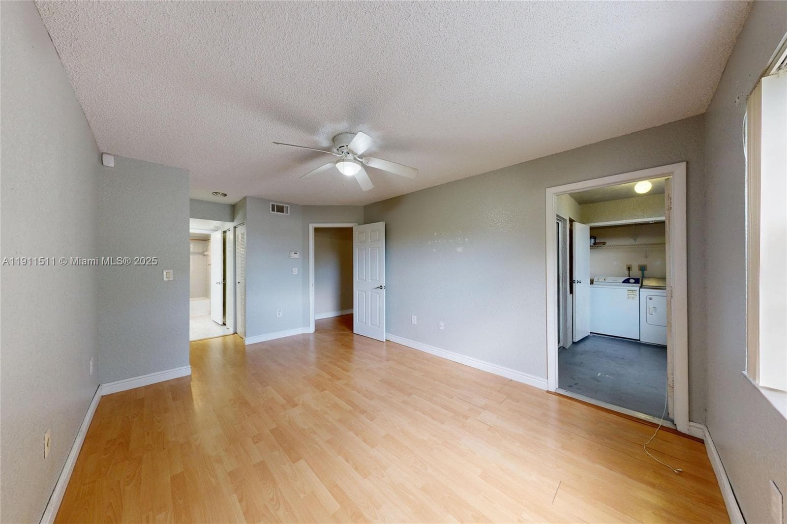 Lakeview Club Condo · #210 in Oakland Park - Photo 12