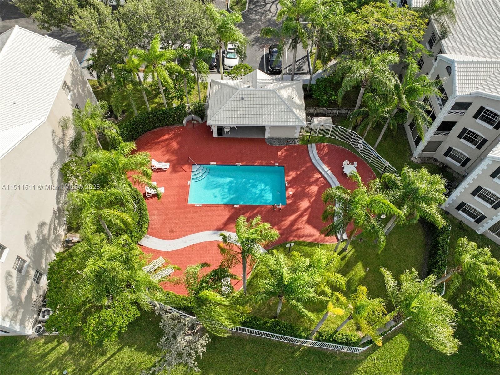Lakeview Club Condo · #210 in Oakland Park - Photo 26