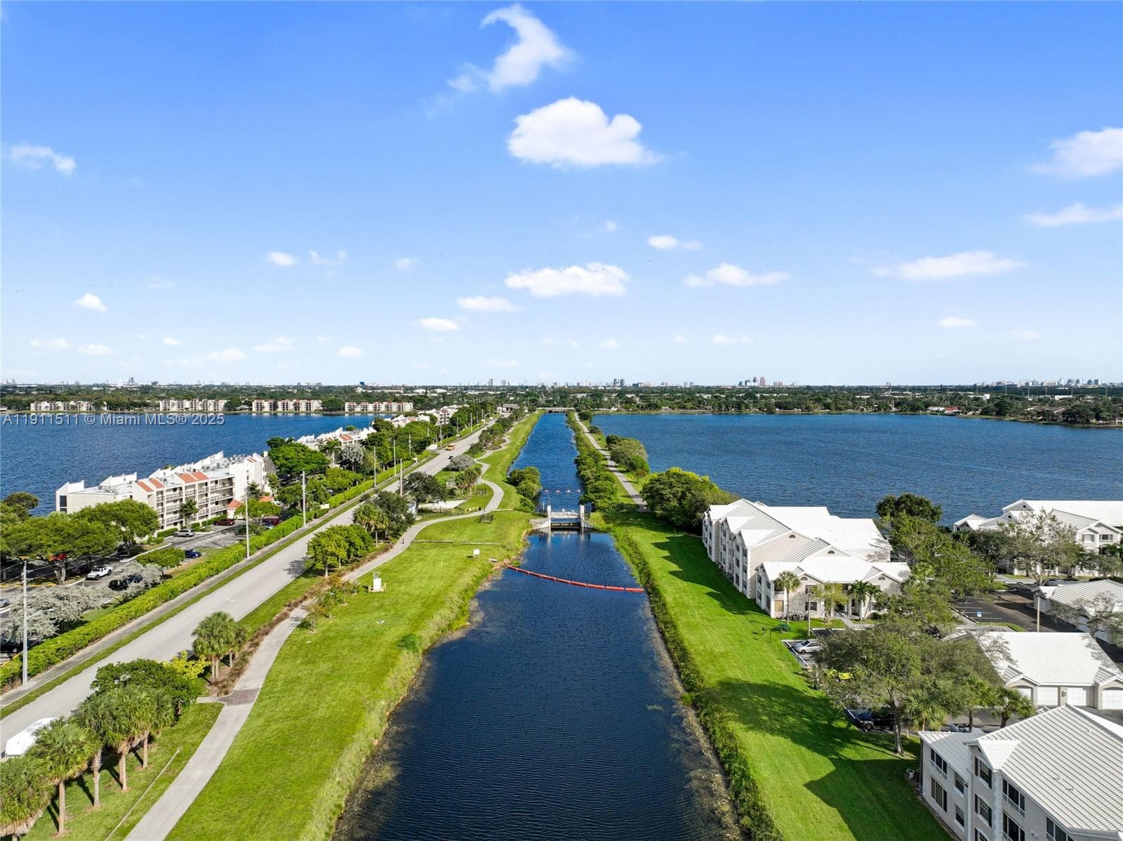 Lakeview Club Condo · #210 in Oakland Park - Photo 31