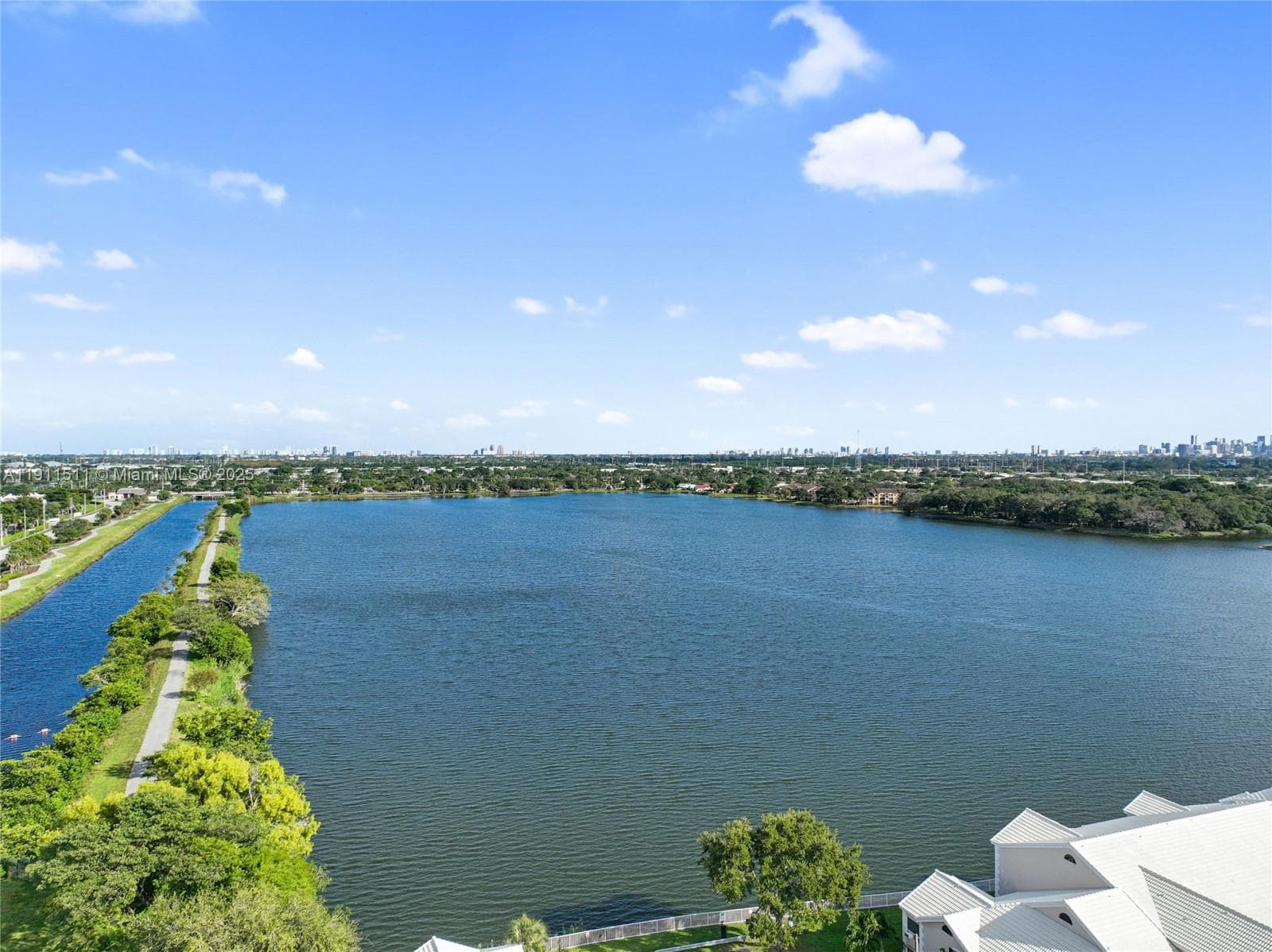 Lakeview Club Condo · #210 in Oakland Park - Photo 29