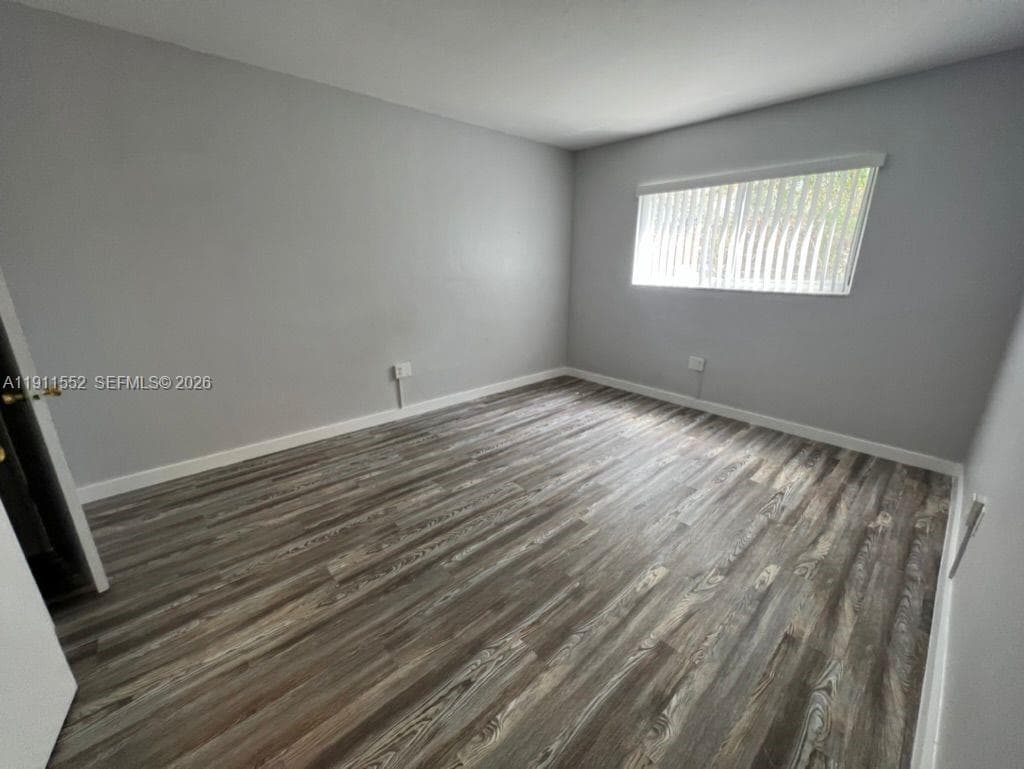 KEYSTONE GARDENS CONDO · #105 in North Miami - Photo 16