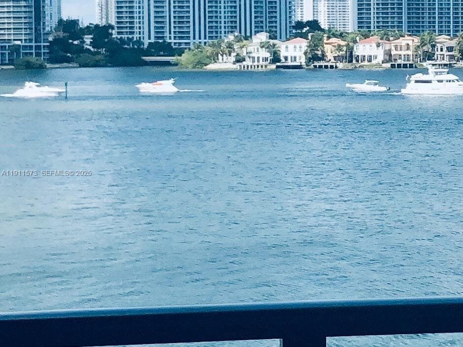 BAY COUNTRY CLUB CONDO · #803 in Sunny Isles Beach - Photo 37