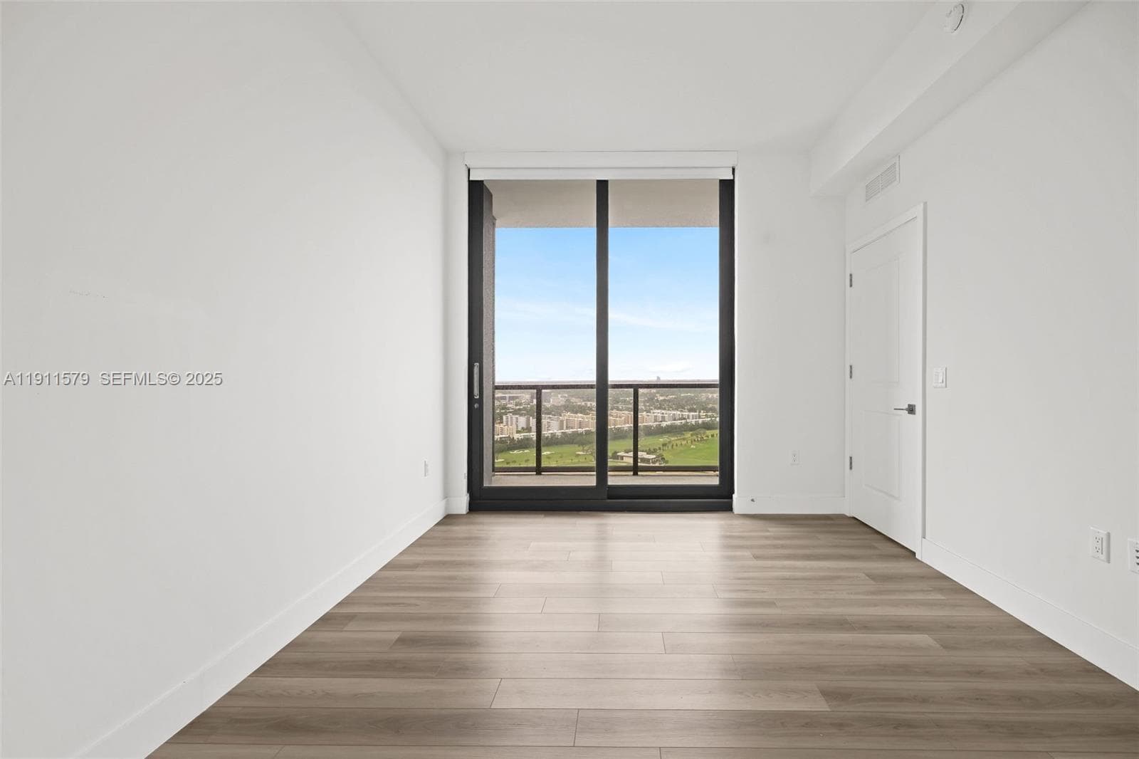 Mondrian Hallandale · #2605 in Hallandale Beach - Photo 16