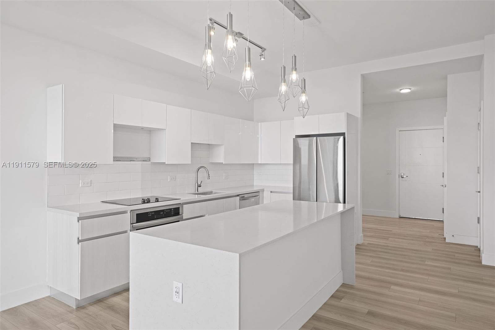 Mondrian Hallandale · #2605 in Hallandale Beach - Photo 11