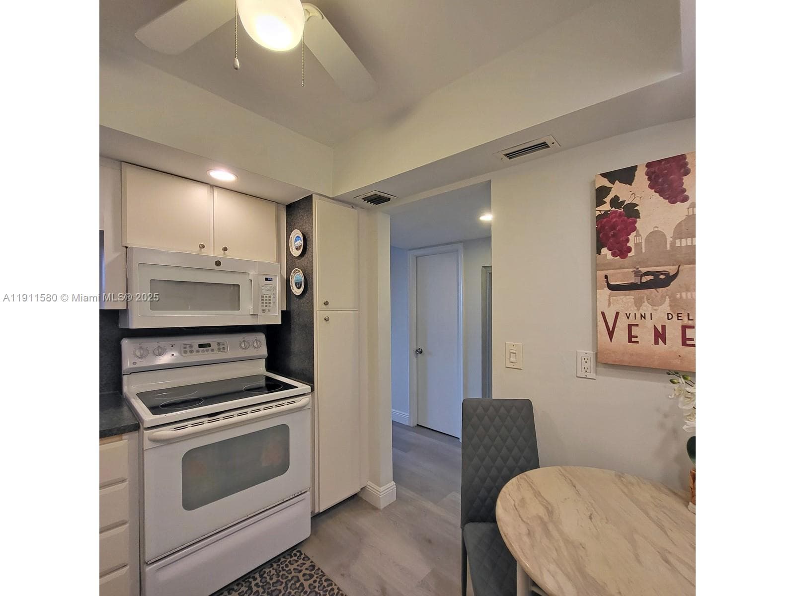 IMPERIAL TOWERS CONDO · #206 in Hallandale Beach - Photo 12