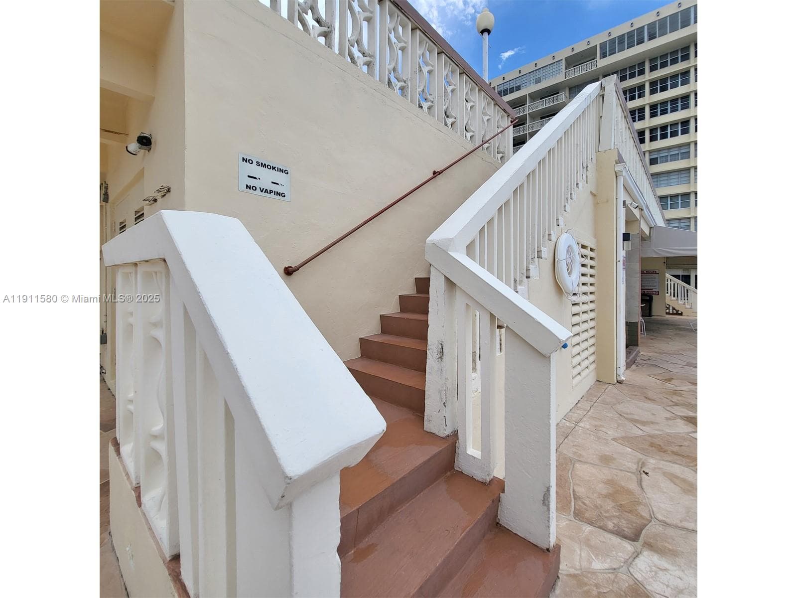 IMPERIAL TOWERS CONDO · #206 in Hallandale Beach - Photo 36