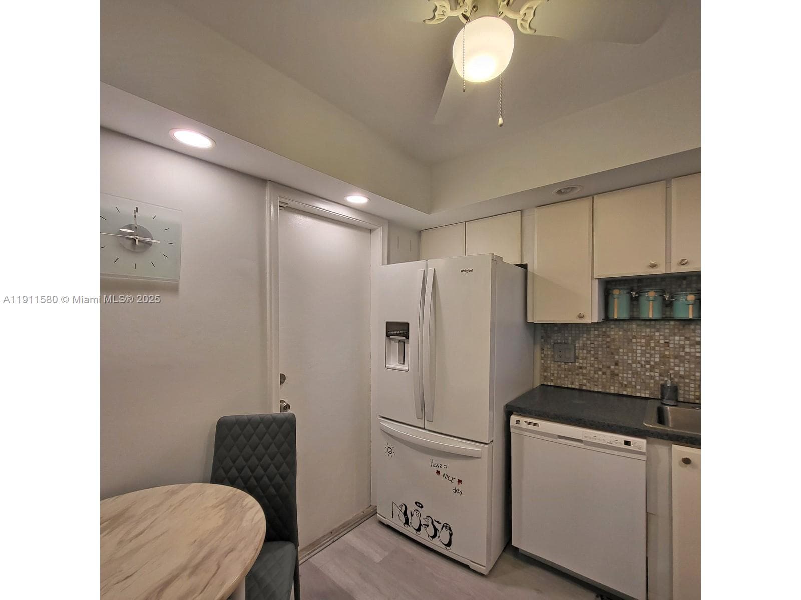 IMPERIAL TOWERS CONDO · #206 in Hallandale Beach - Photo 11