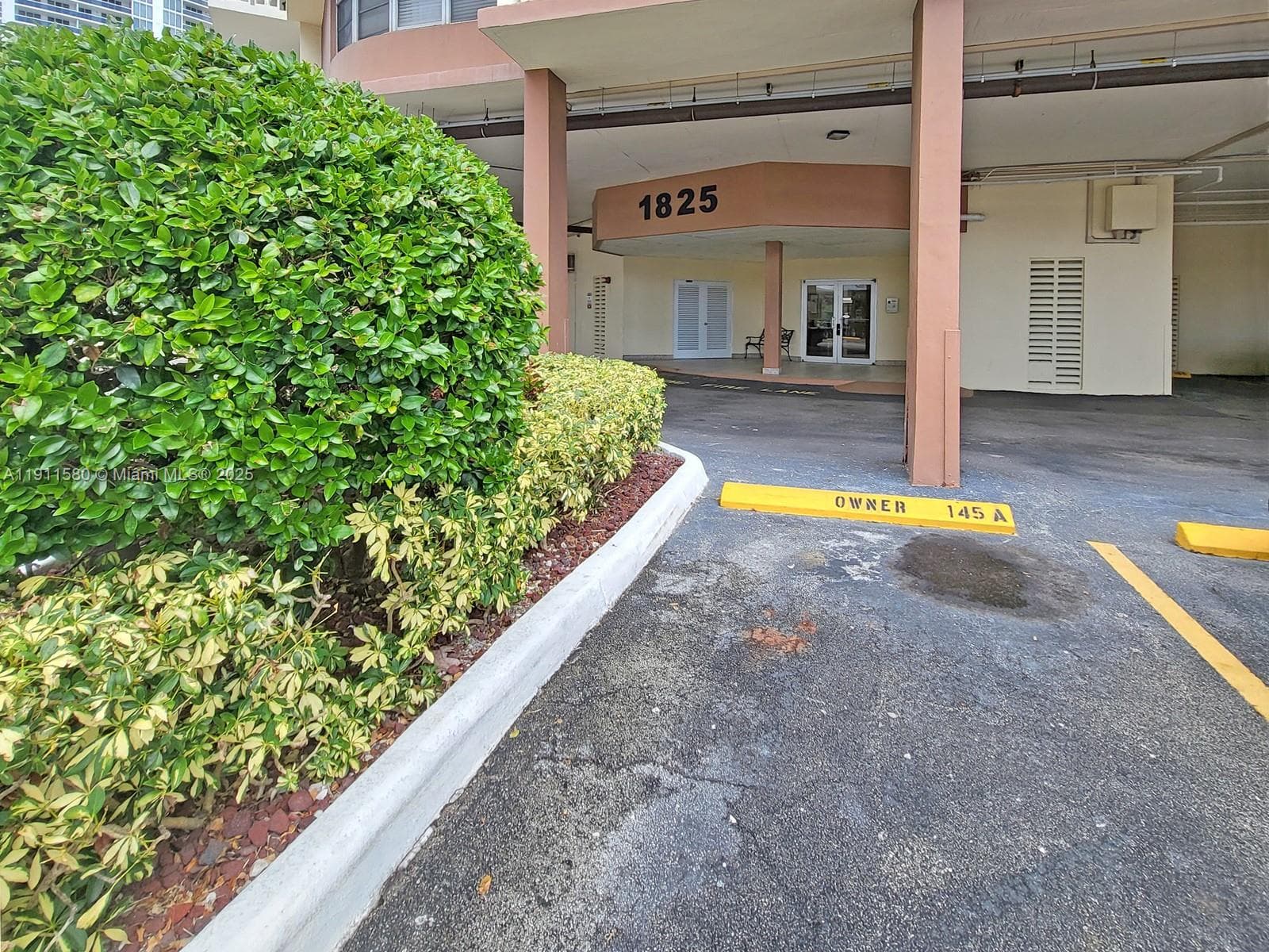 IMPERIAL TOWERS CONDO · #206 in Hallandale Beach - Photo 25