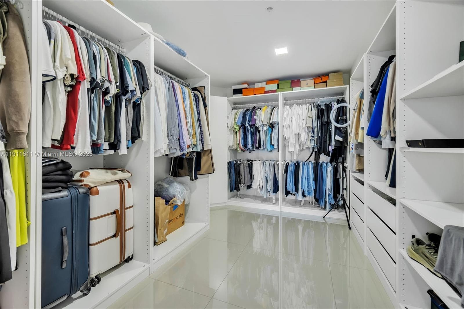 MARINA PALMS RESIDENCES N · #910 in North Miami Beach - Photo 33