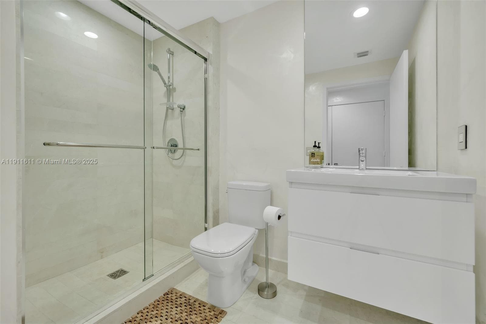 MARINA PALMS RESIDENCES N · #910 in North Miami Beach - Photo 21