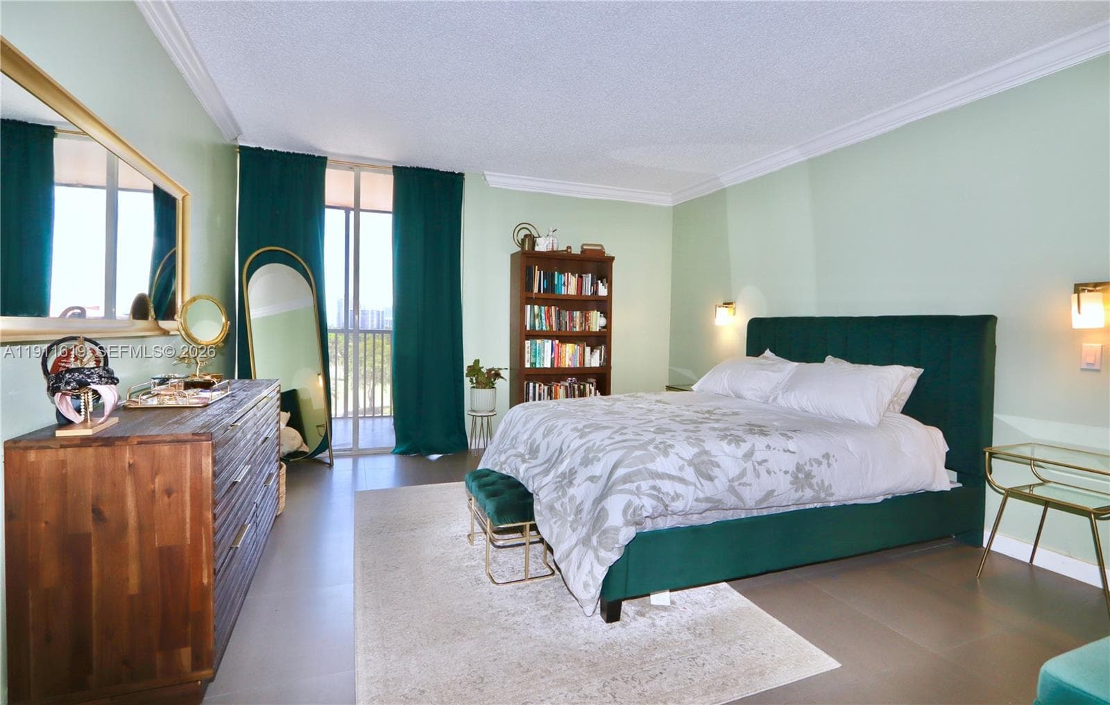 CORONADO · #836 in Aventura - Photo 13