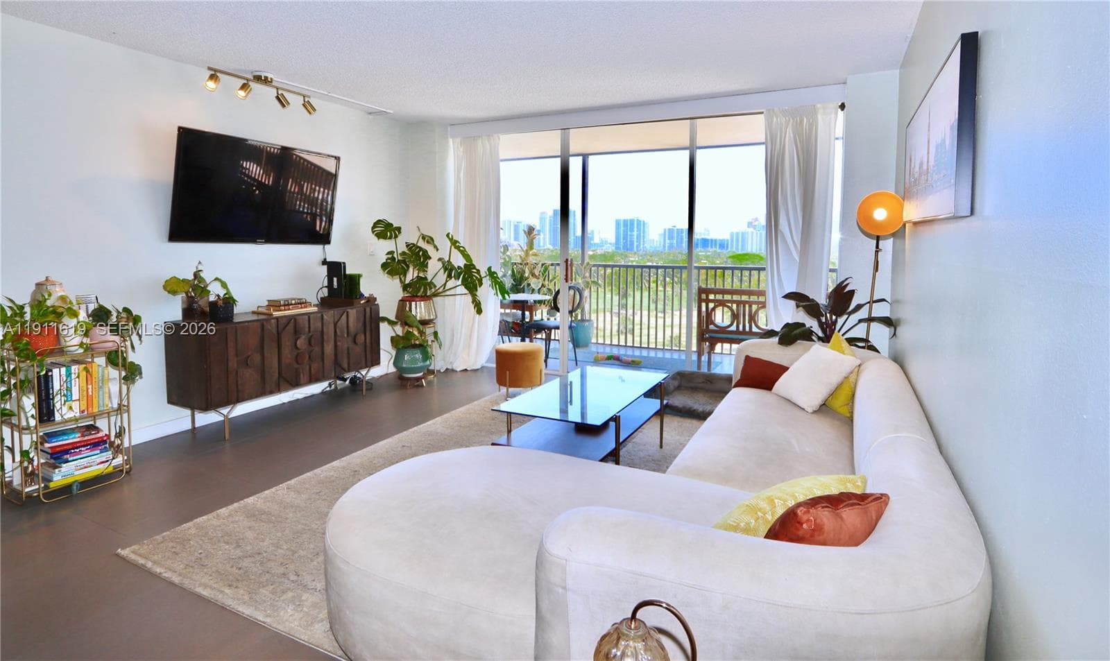 CORONADO · #836 in Aventura - Photo 10