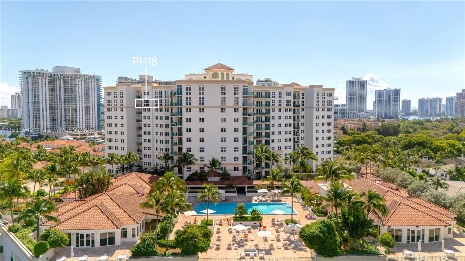 TURNBERRY VILLAGE SO TOWE · #PH18 in Aventura - Photo 1