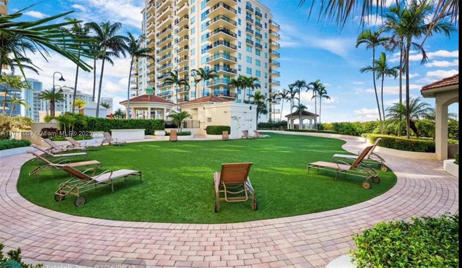 Symphony · #313N in Fort Lauderdale - Photo 95