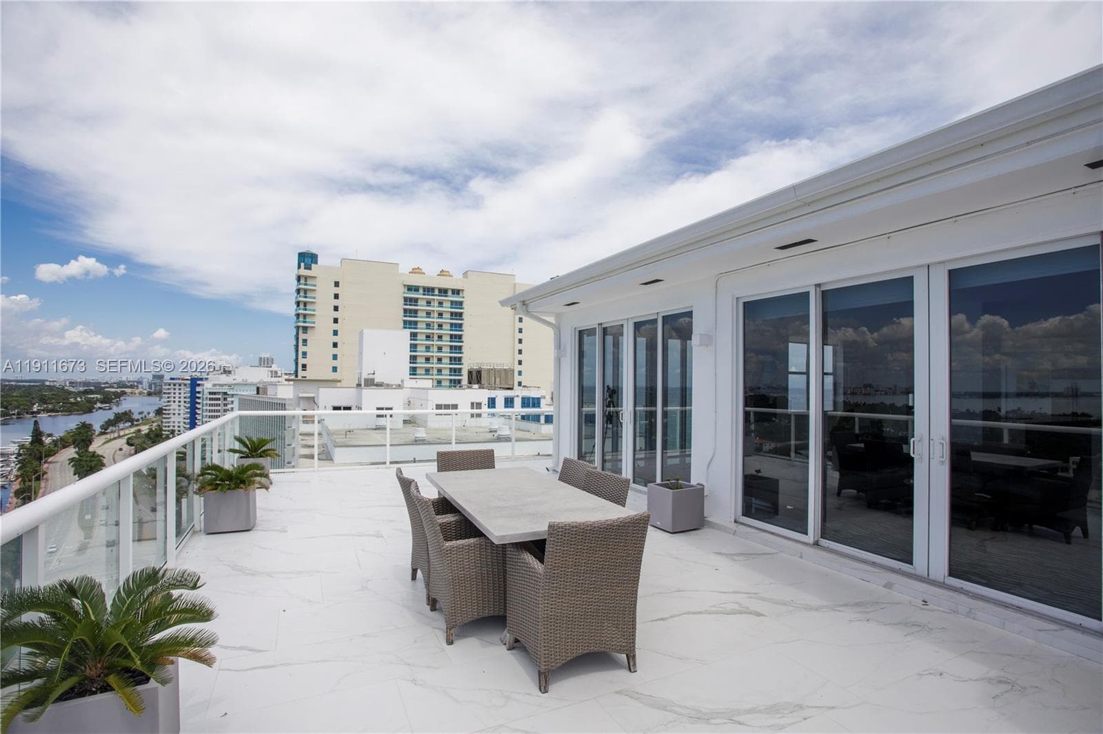 Carriage Club South · #PH-1 in Miami Beach - Photo 46
