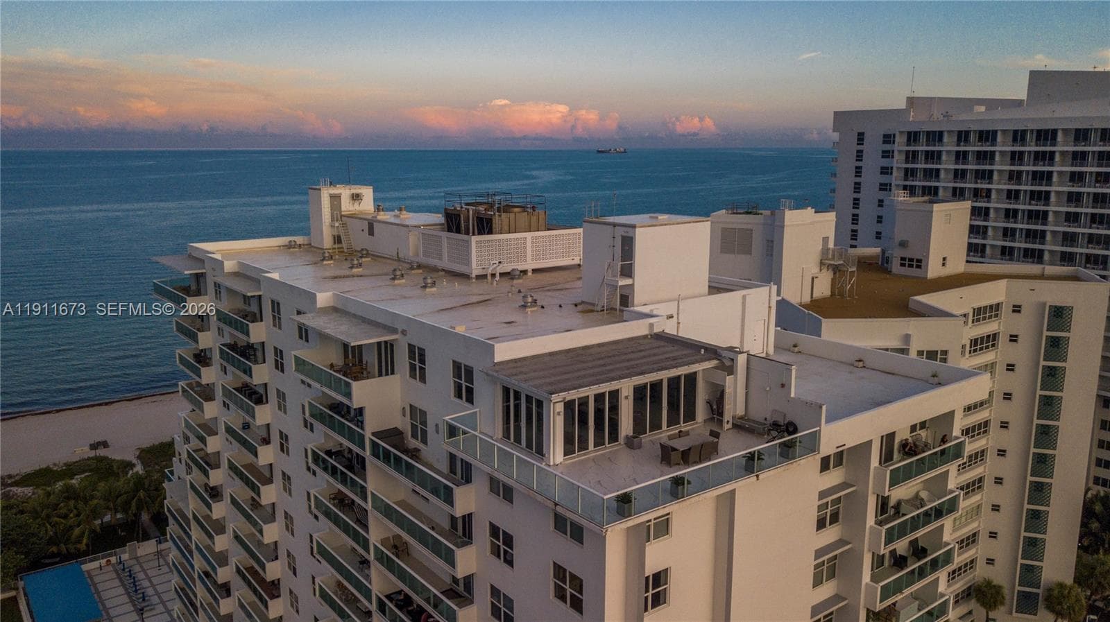 Carriage Club South · #PH-1 in Miami Beach - Photo 53