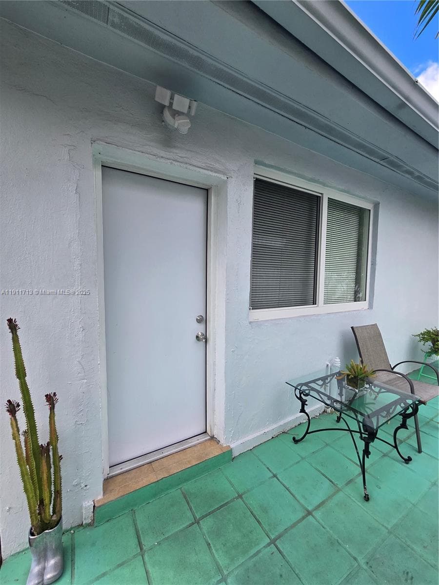 ALHAMBRA HEIGHTS SEC 5 · #2 in North Miami - Photo 1