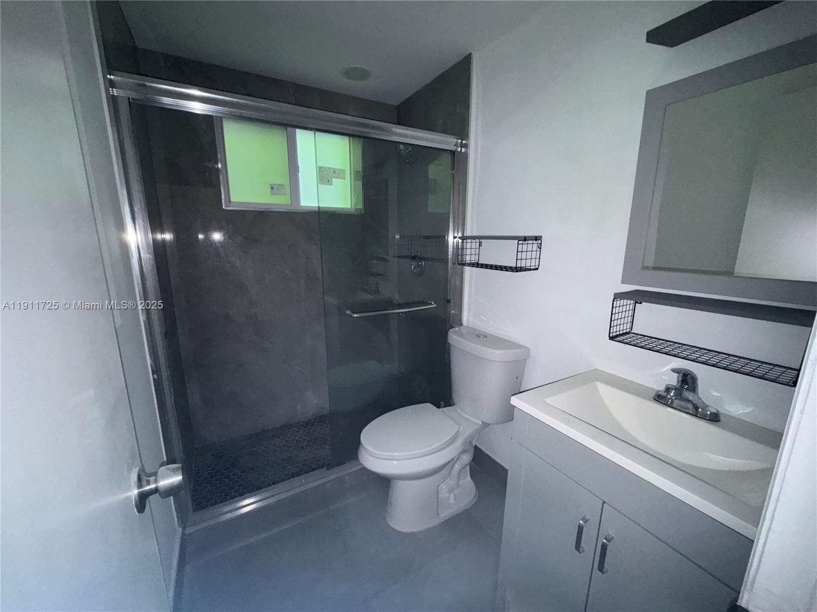 GOLDEN DREAMS CONDOMINIUM · #10 in Miami Beach - Photo 4