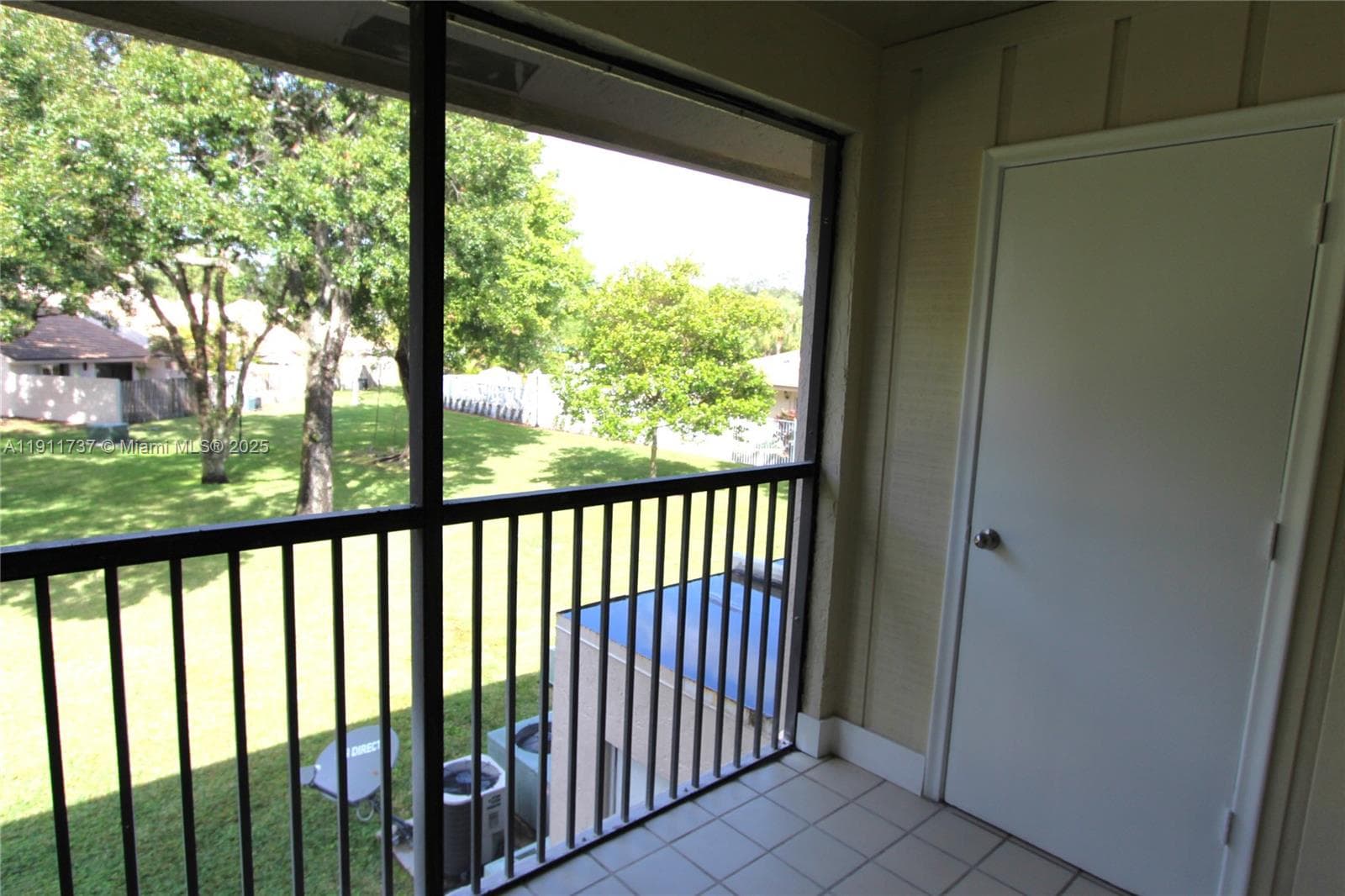 Pines Of Oakland · #1208 in Oakland Park - Photo 13