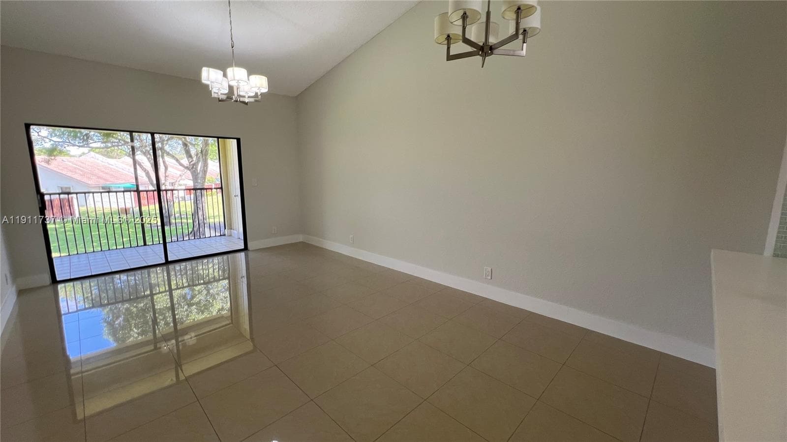 Pines Of Oakland · #1208 in Oakland Park - Photo 12