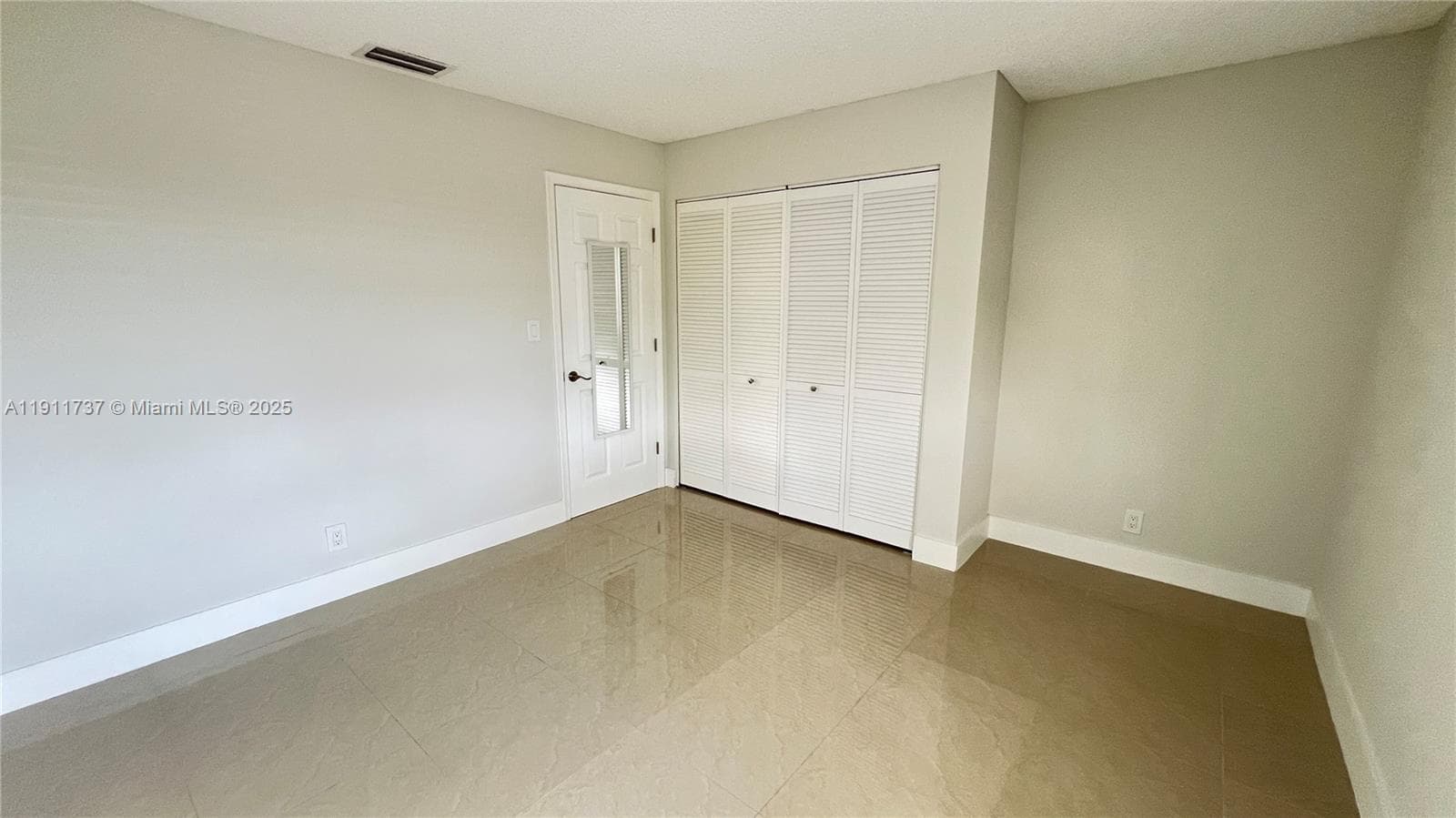 Pines Of Oakland · #1208 in Oakland Park - Photo 21
