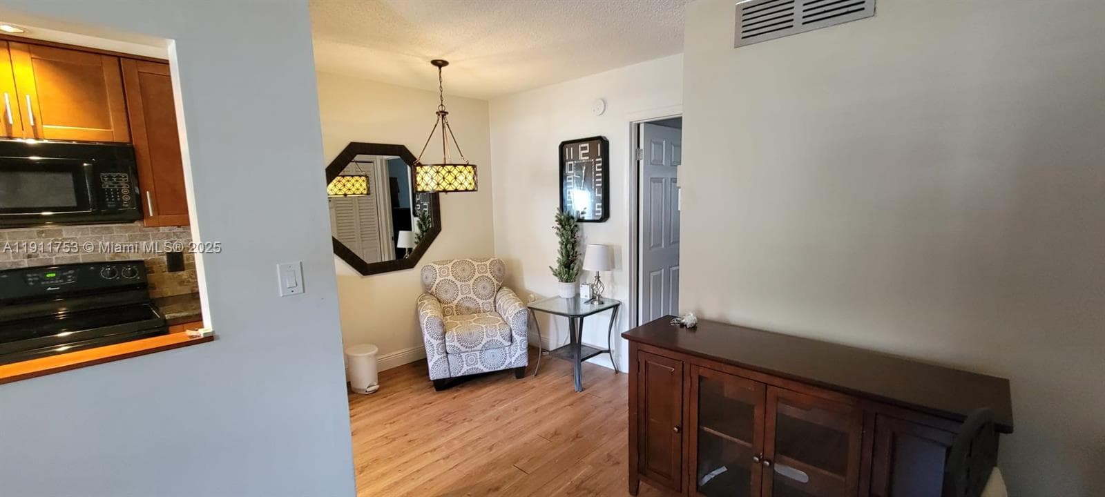 STAR PARADISE CONDO · #105 in Hallandale Beach - Photo 2