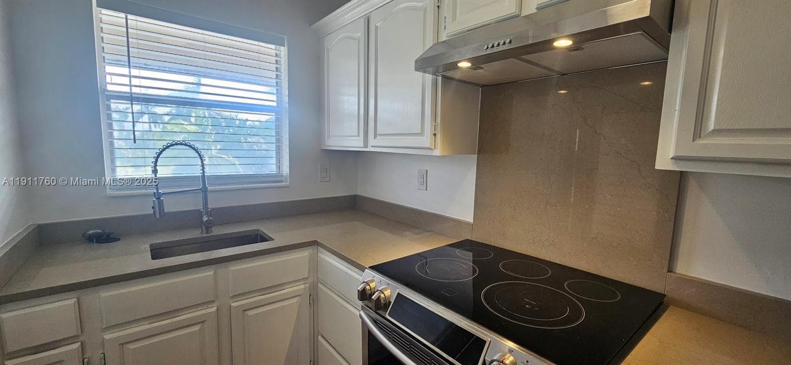 PARADISE BY THE SEA CONDO · #313 in Hallandale Beach - Photo 9