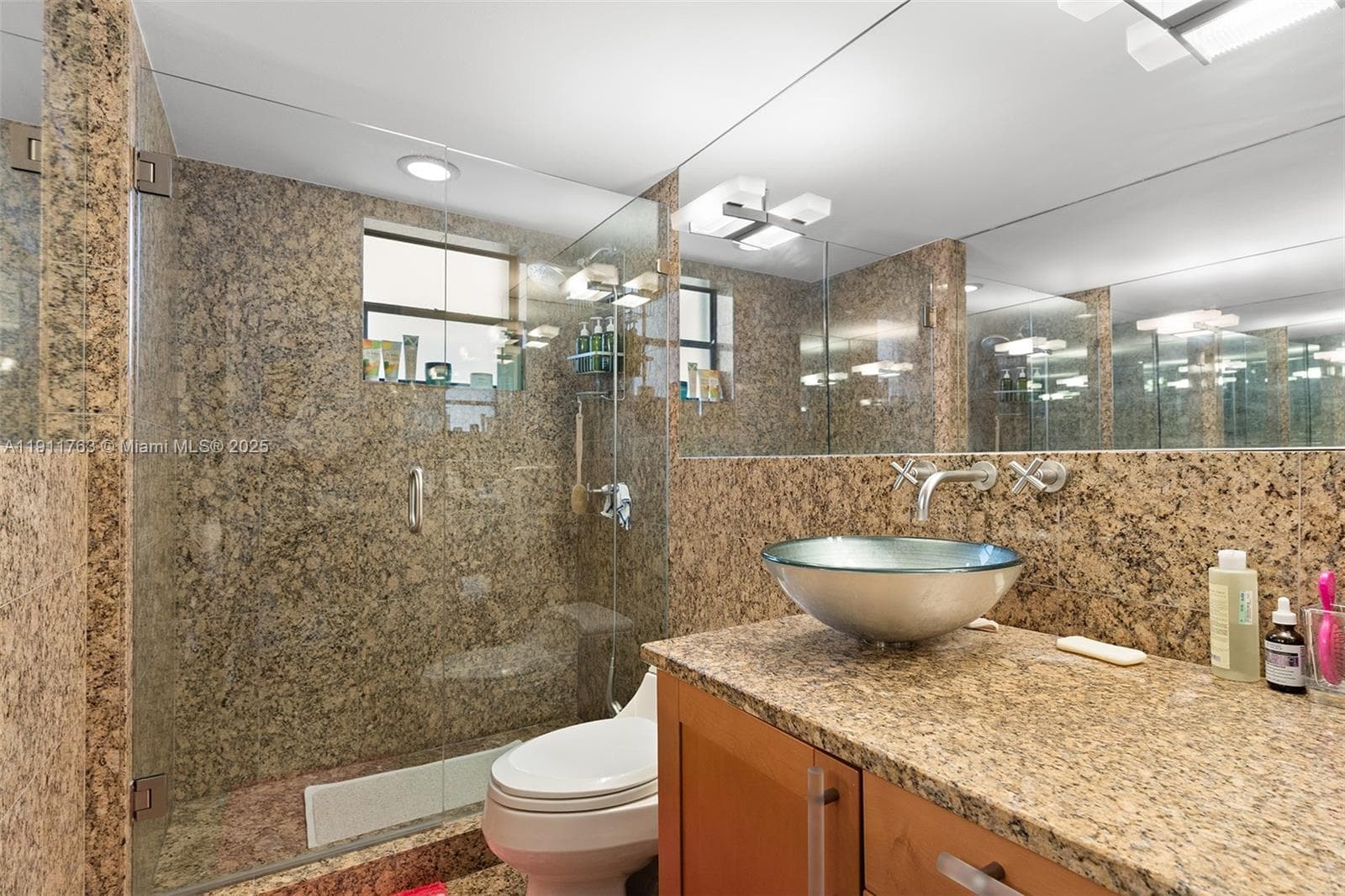 PARC PLAZA CONDO · #14F in Miami Beach - Photo 21