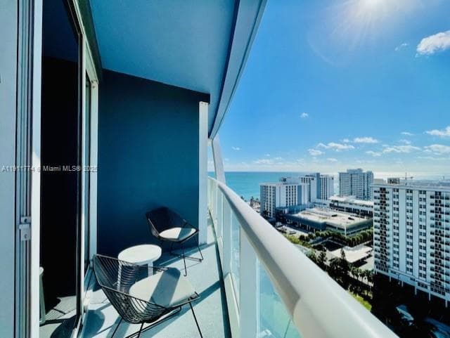 W Residence · #1701 in Fort Lauderdale - Photo 11