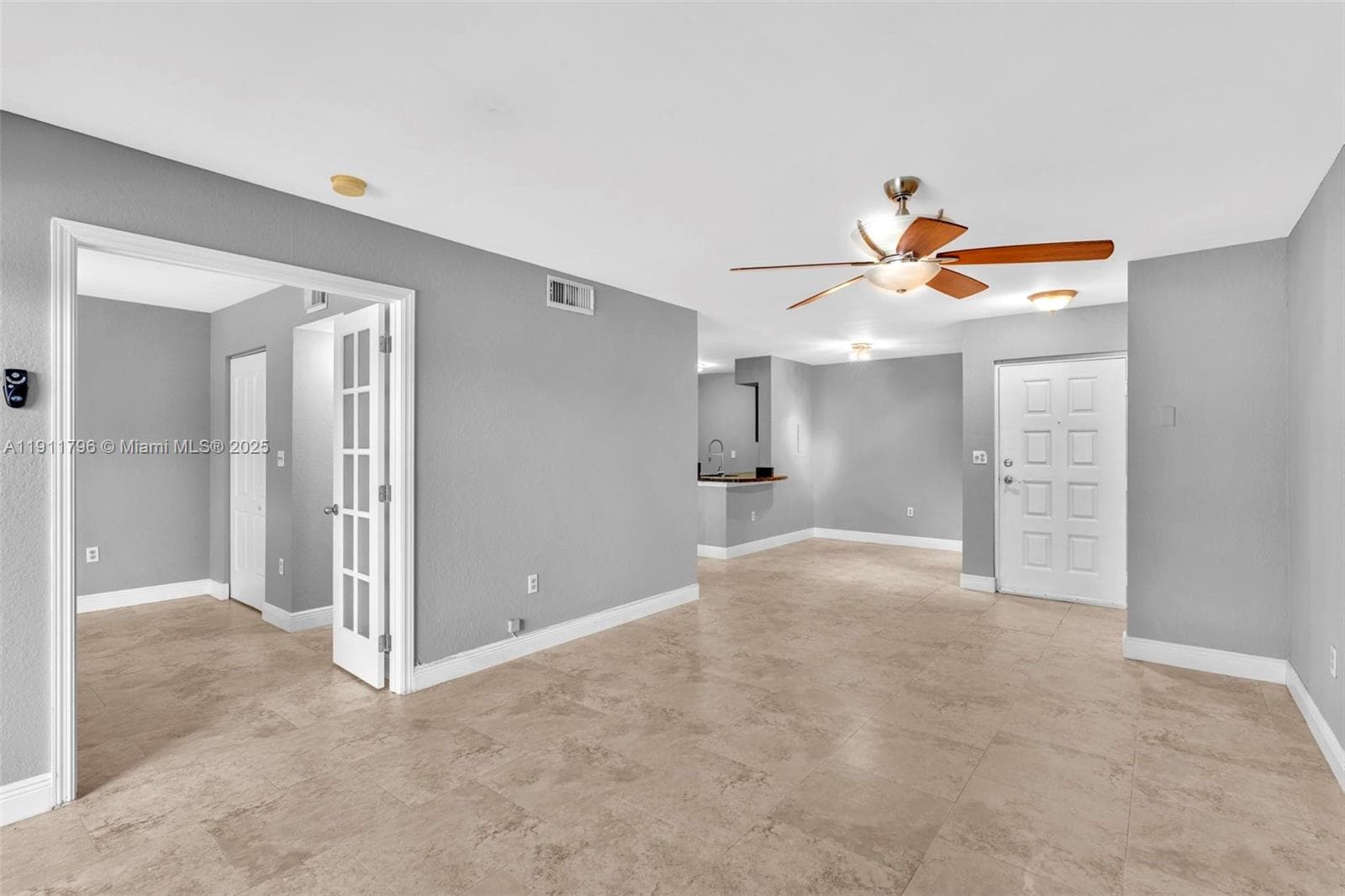 LAKEVIEW CLUB CONDO · #208 in Oakland Park - Photo 10