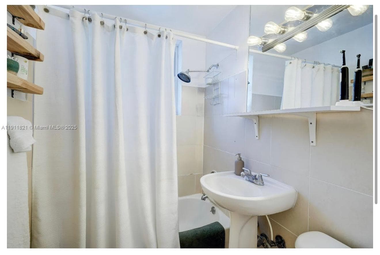 THE LOFTS AT ABBOTT CONDO · #15 in Miami Beach - Photo 4