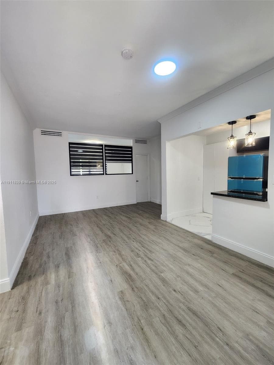 THE DUVAL 2101 NORMANDY DRIVE # 103 MIAMI BEACH FL 33141