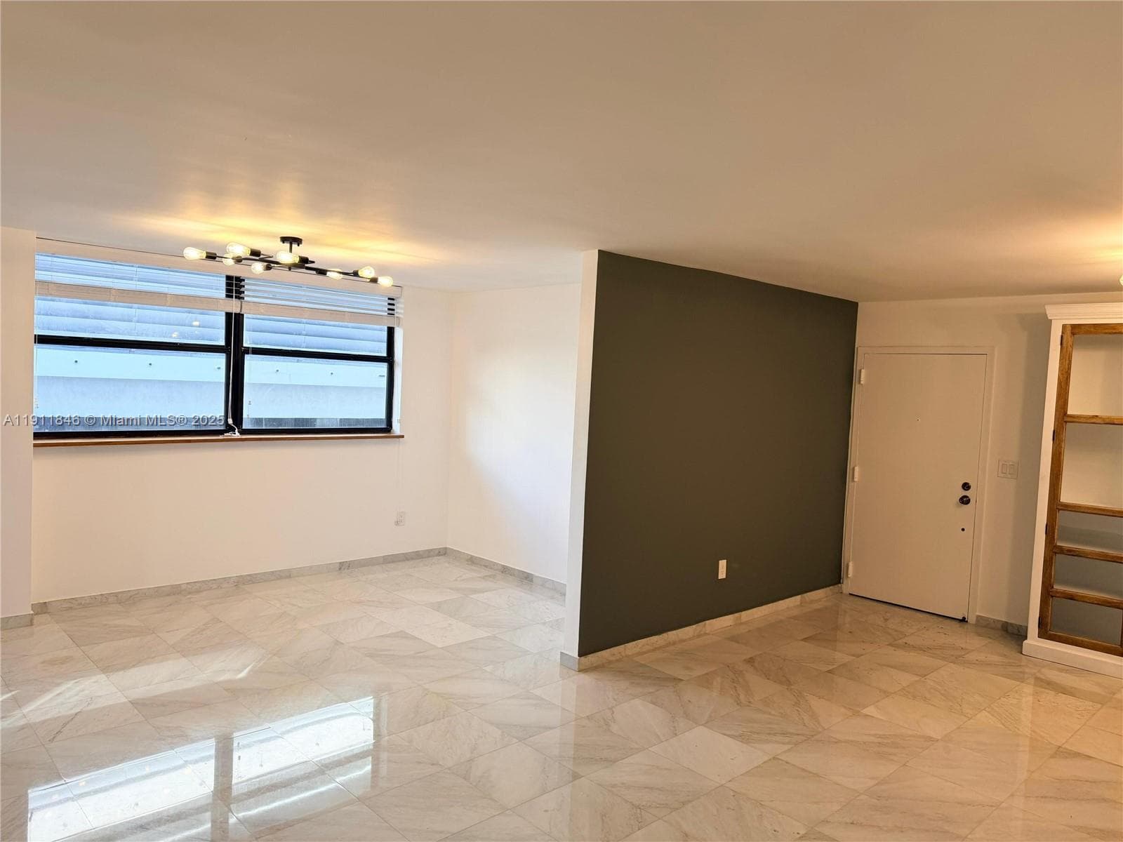Surf Condo · #201 in Miami Beach - Photo 9