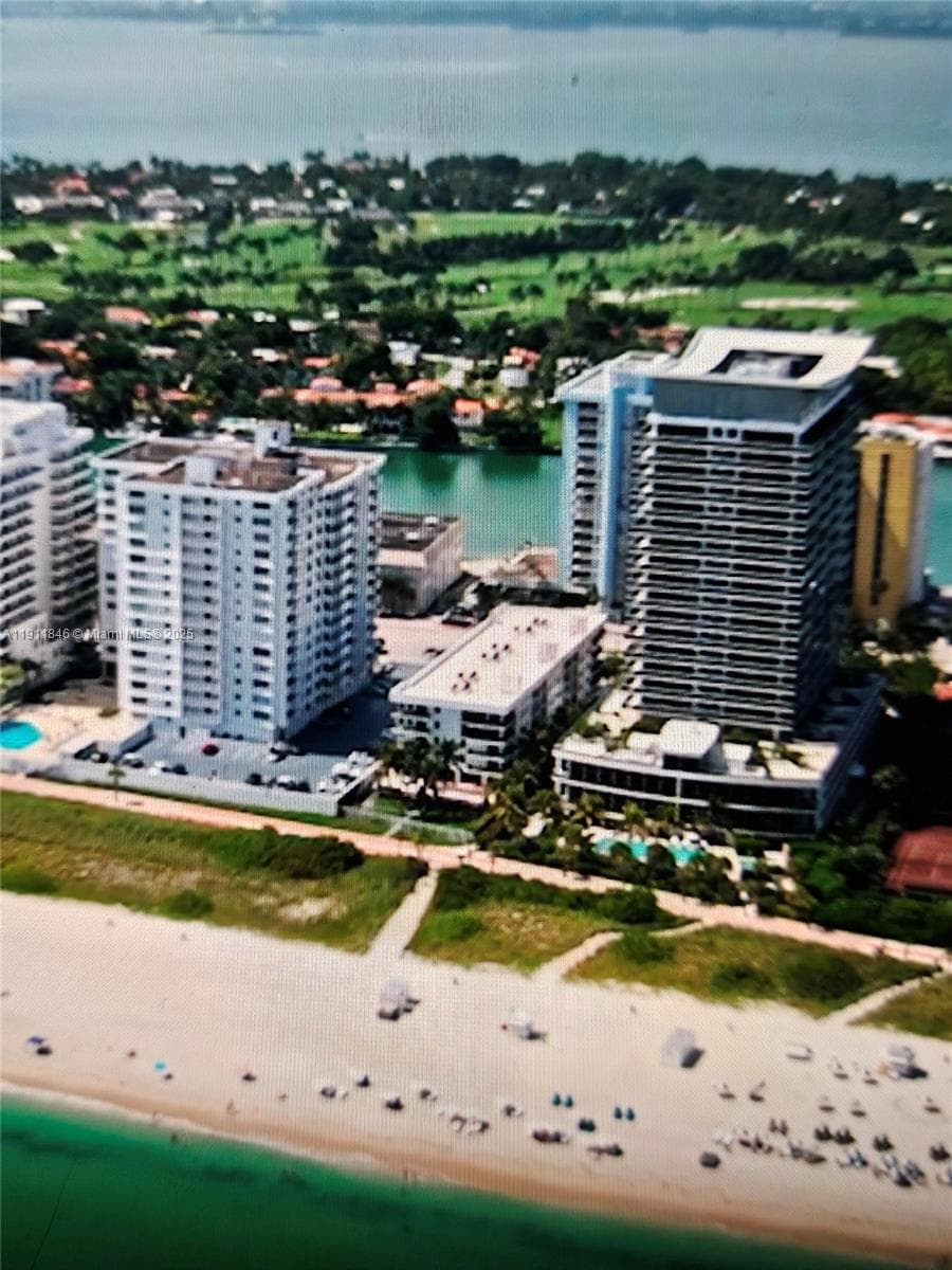 Surf Condo · #201 in Miami Beach - Photo 4