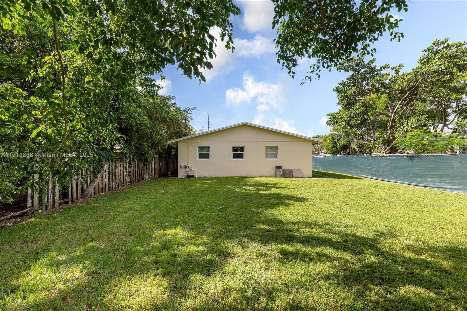 Shared yard