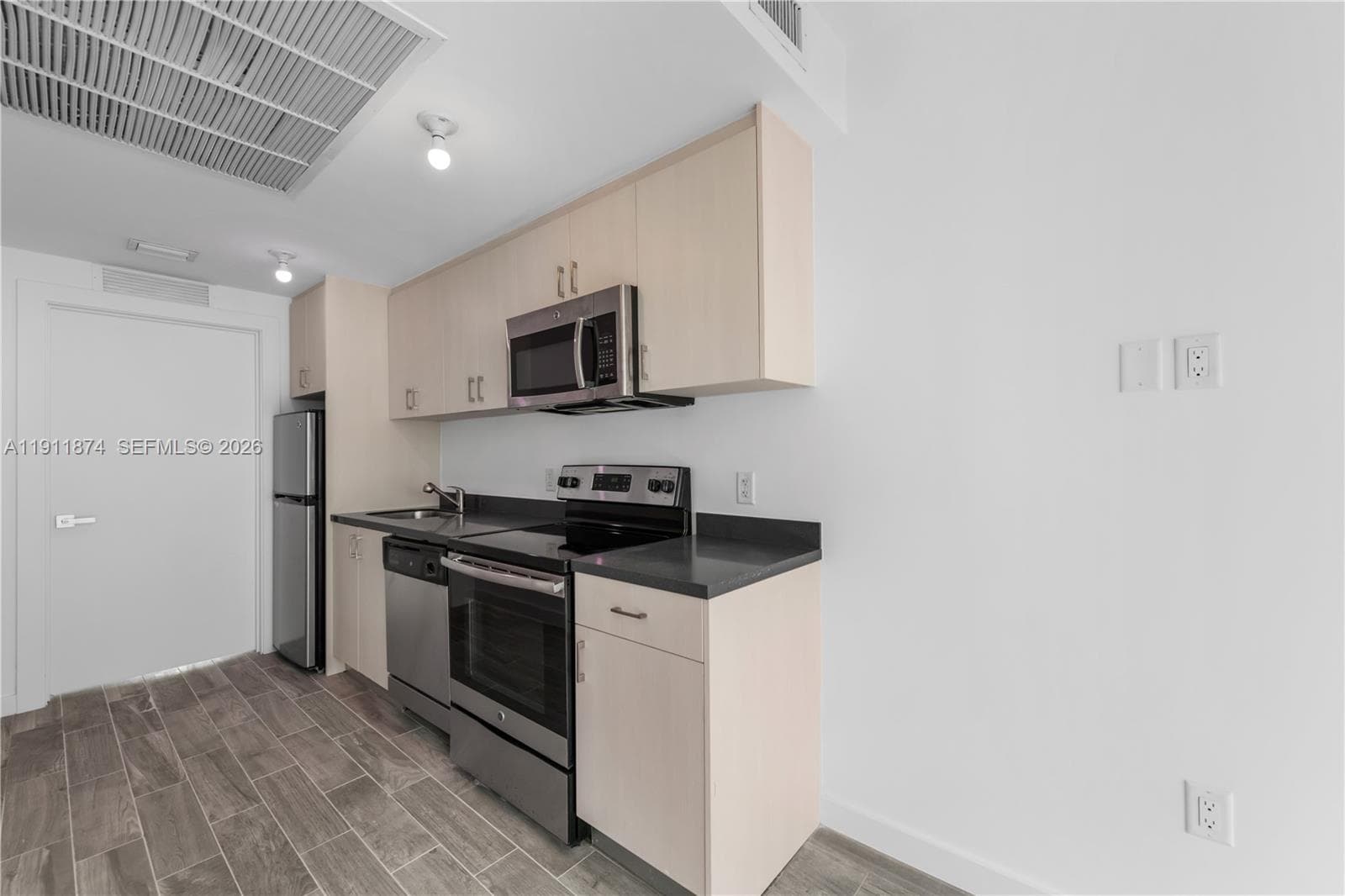 1035 EUCLID CONDO · #25 in Miami Beach - Photo 11
