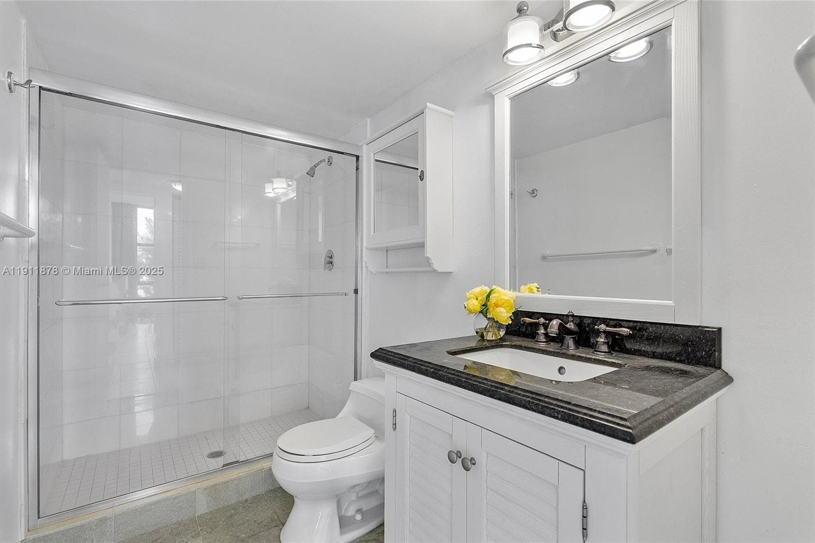 OCEANVIEW PARK CONDO · #221 in Hallandale Beach - Photo 26