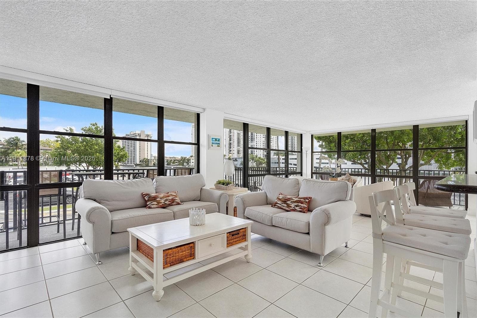 OCEANVIEW PARK CONDO · #221 in Hallandale Beach - Photo 7