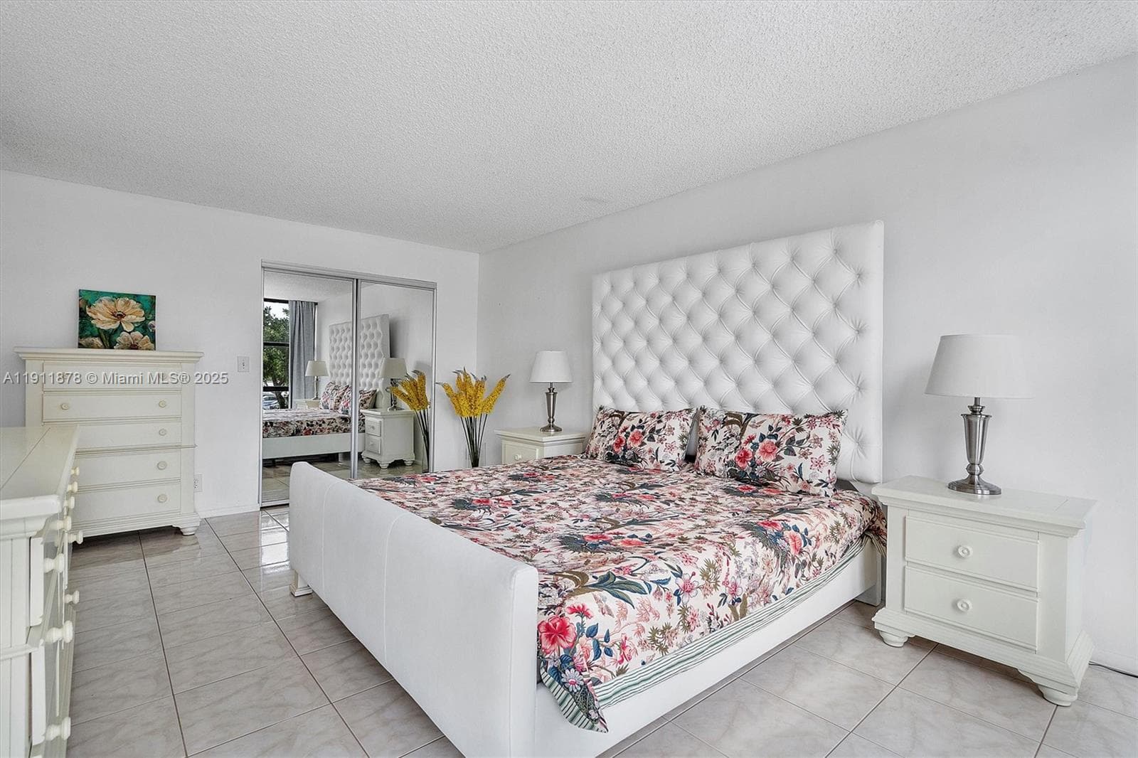 OCEANVIEW PARK CONDO · #221 in Hallandale Beach - Photo 32