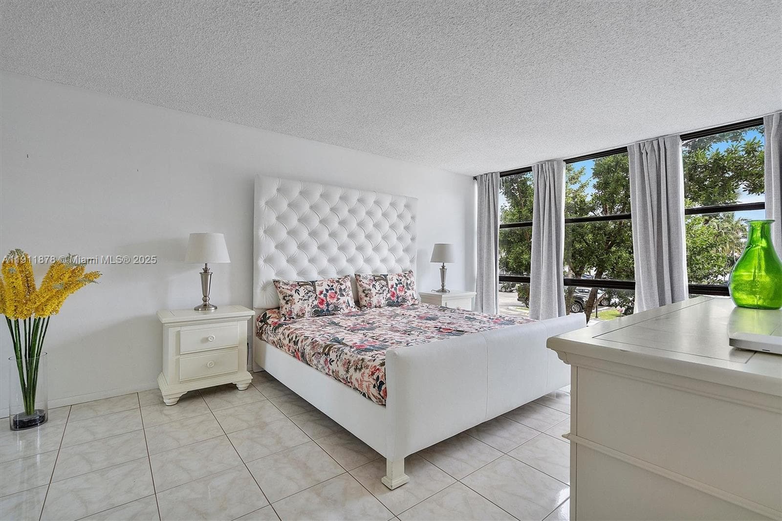 OCEANVIEW PARK CONDO · #221 in Hallandale Beach - Photo 28