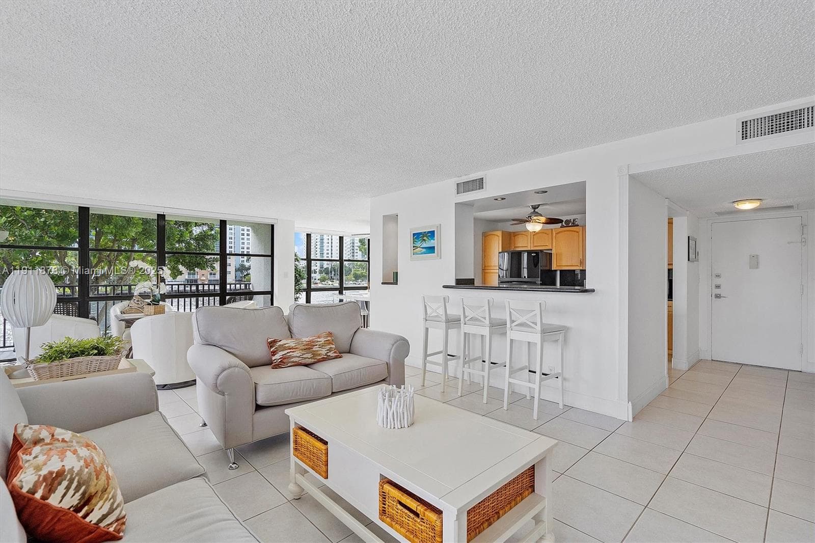 OCEANVIEW PARK CONDO · #221 in Hallandale Beach - Photo 9