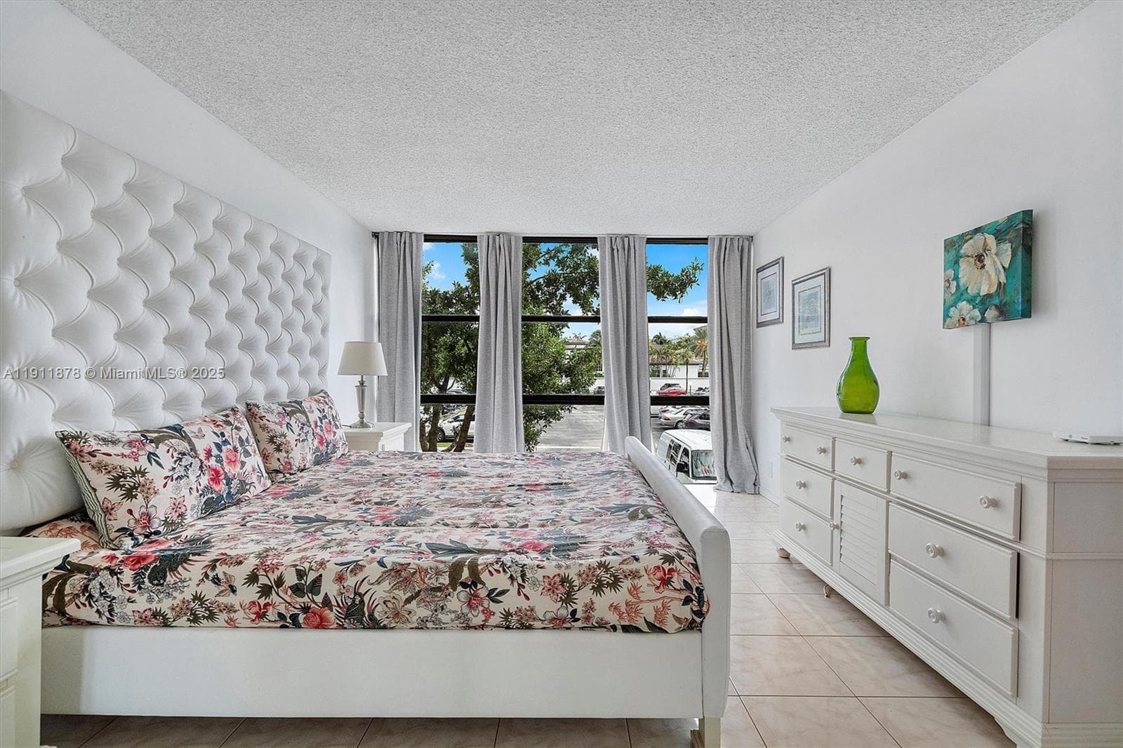 OCEANVIEW PARK CONDO · #221 in Hallandale Beach - Photo 29