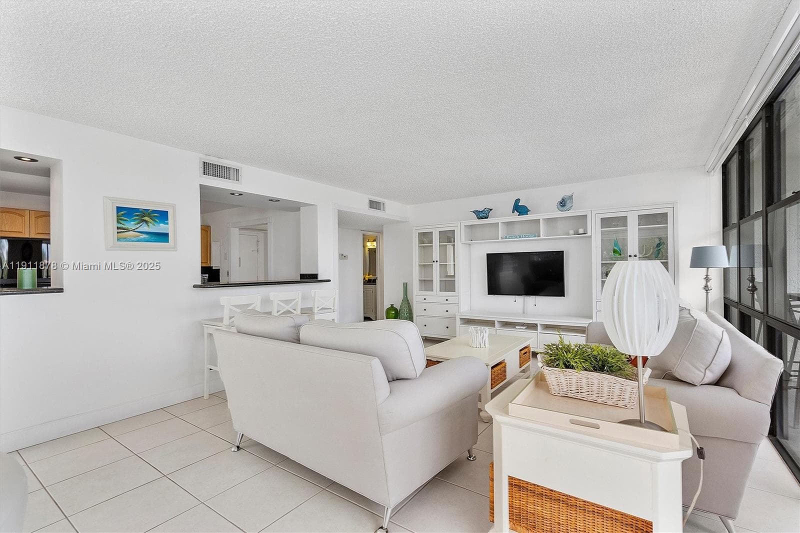 OCEANVIEW PARK CONDO · #221 in Hallandale Beach - Photo 8